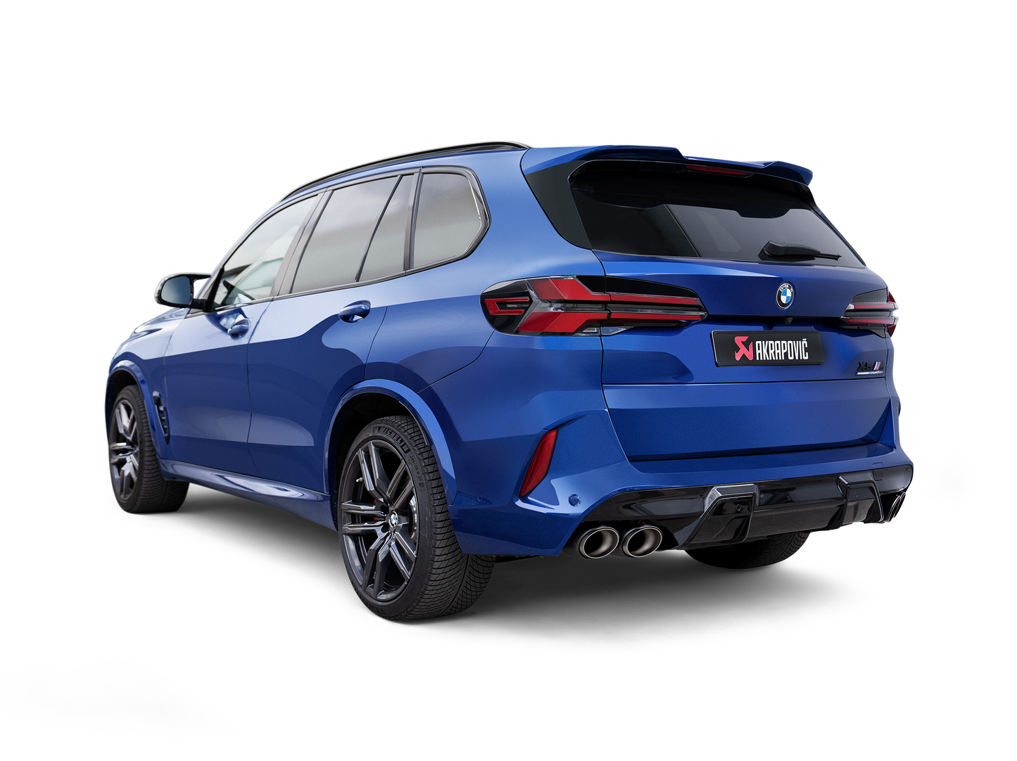 Akrapovic 2024+ BMW X5M / X6M (Face Lift) Slip-On Line (Titanium) w/Carbon Fiber Tips