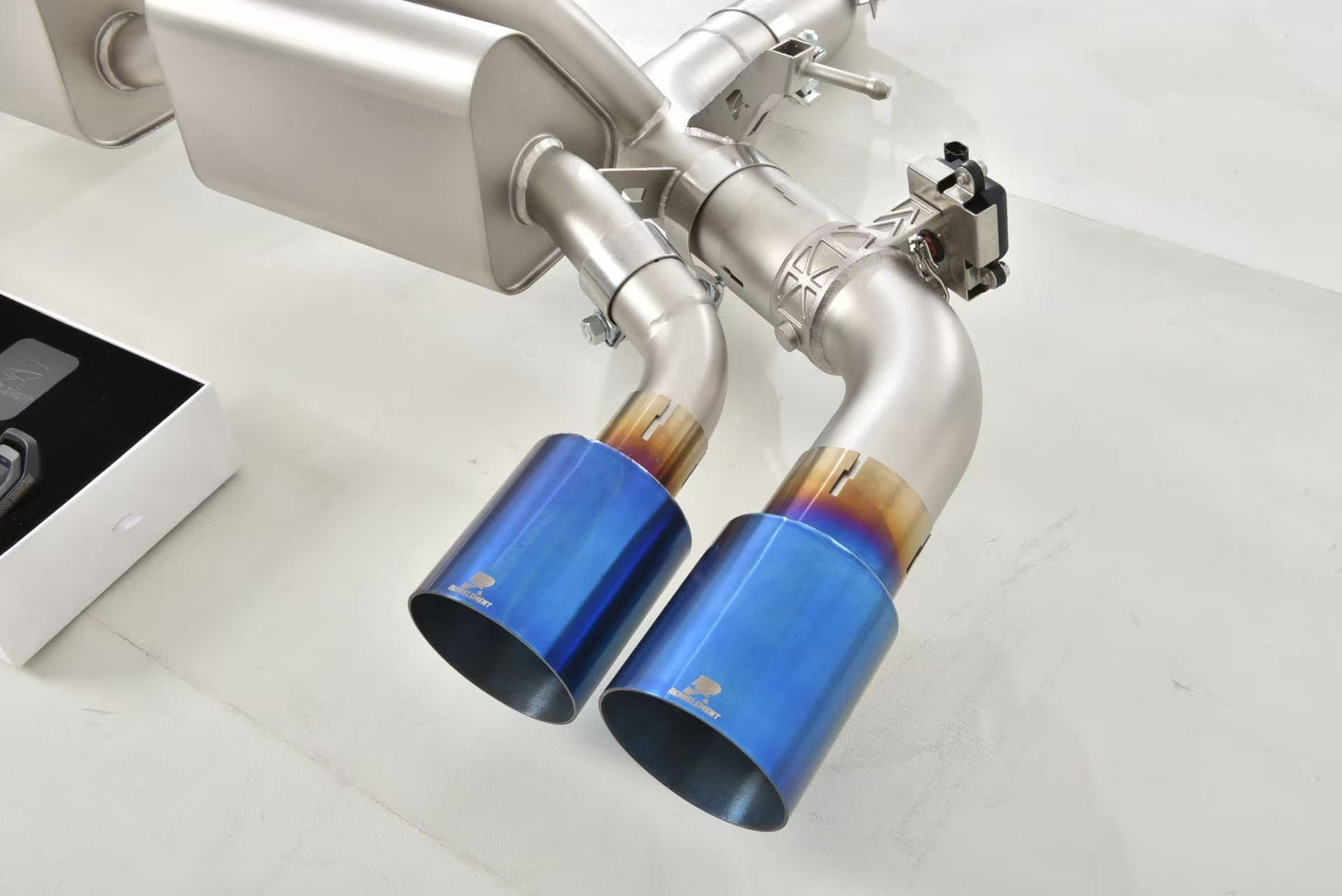 RENNELEMENT Valved Exhaust System BMW M5 G90/G99 S68