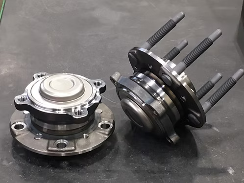 Core4 Motorsports Rear Press-in Stud Conversion Hubs - M14 Studs BMW M3/M2/M4 F80/F82/F87