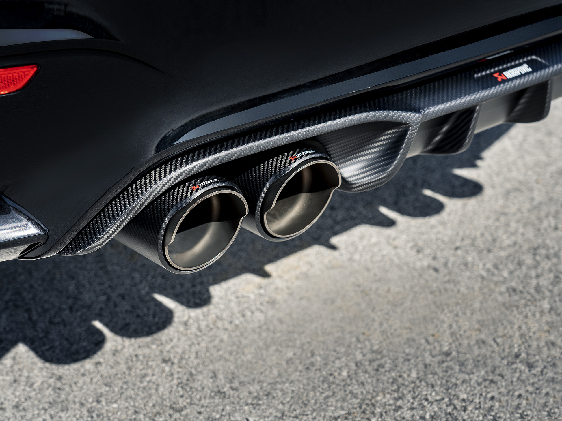 Akrapovic 2018 BMW M4 (F82/F83) Slip-On Line (Titanium)