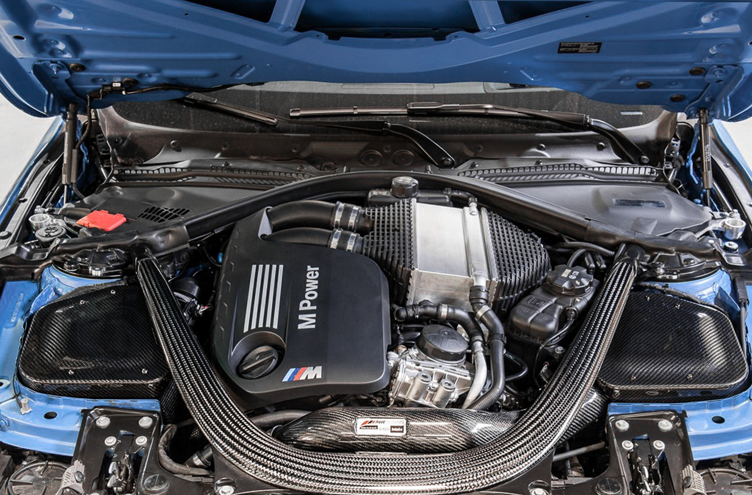 AWE S-FLO Carbon Intake for BMW F8X M3/M4