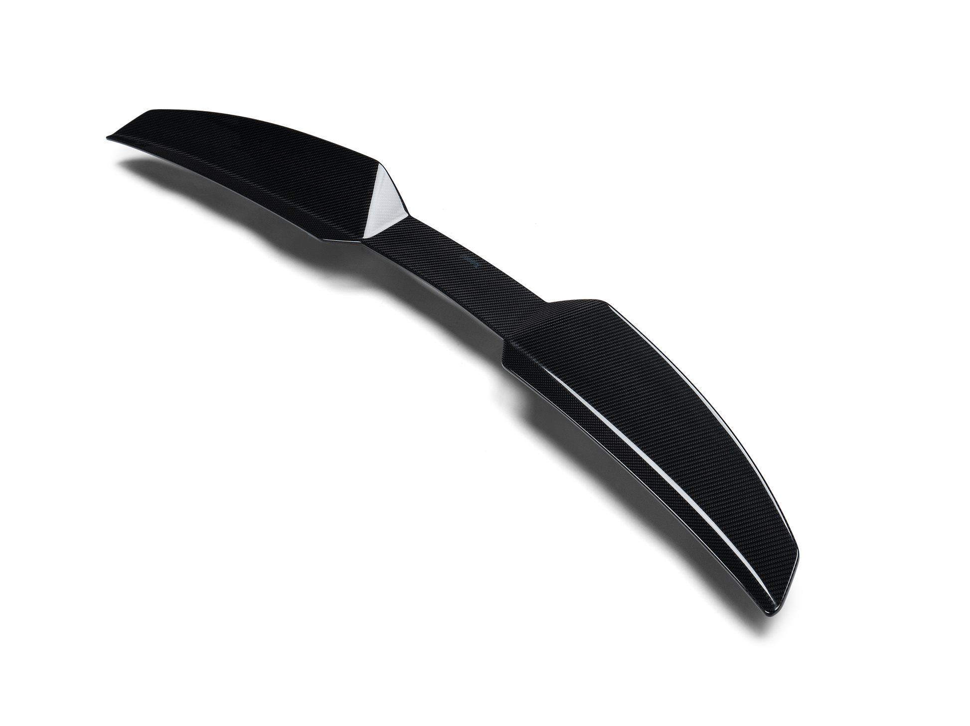Akrapovic 2024+ BMW M5 (G90) Carbon Fiber Rear Trunk Lip