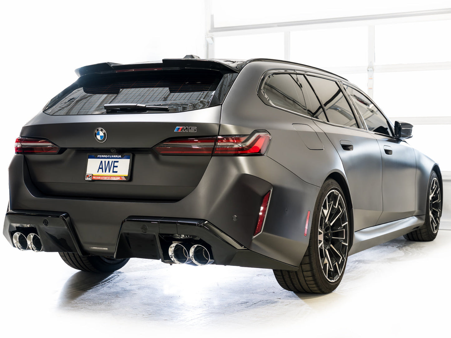 AWE Exhaust Suite for BMW G9X M5