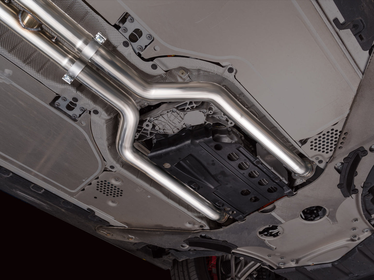 AWE Exhaust Suite for BMW G9X M5
