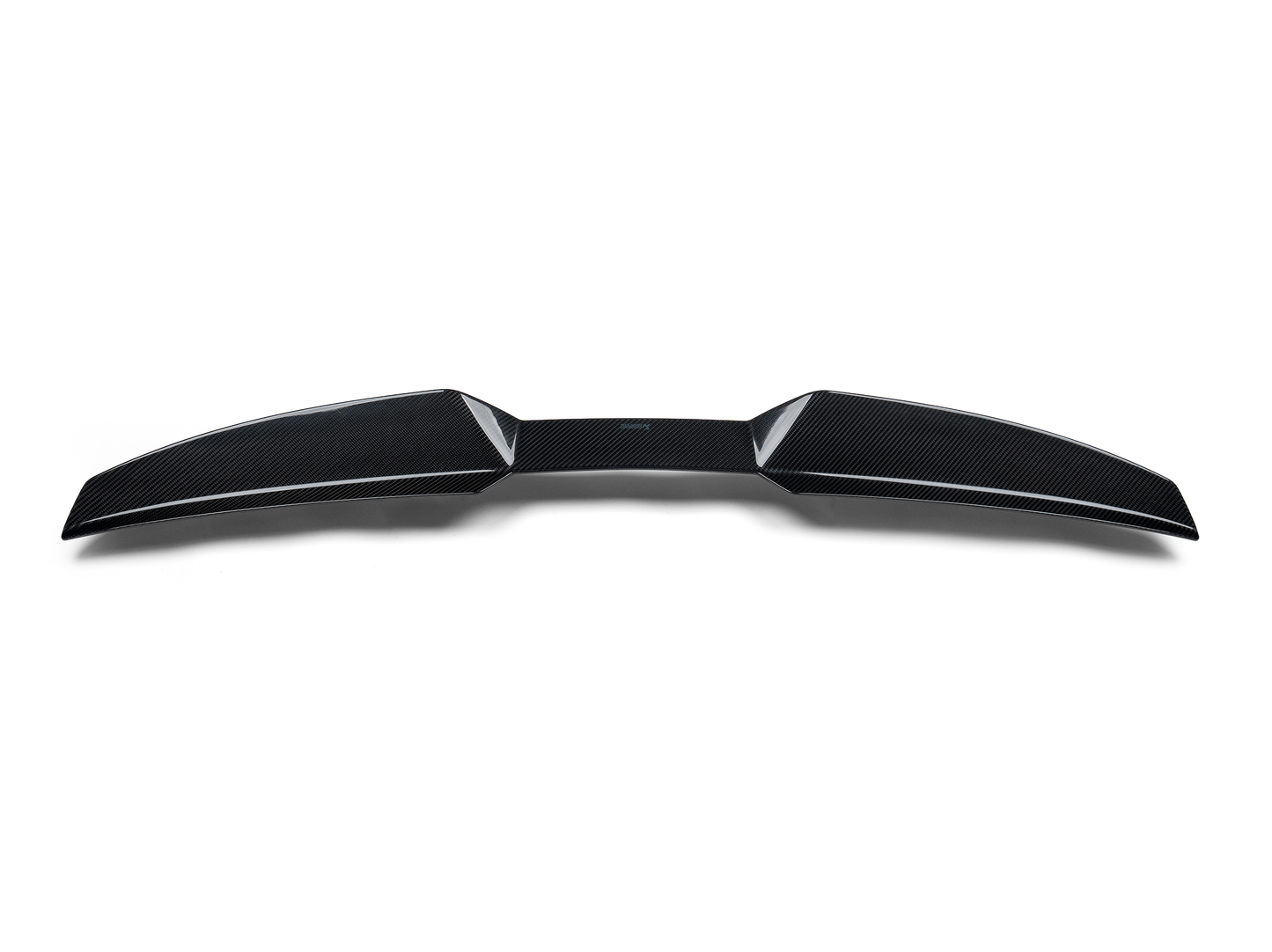 Akrapovic 2024+ BMW M5 (G90) Carbon Fiber Rear Trunk Lip