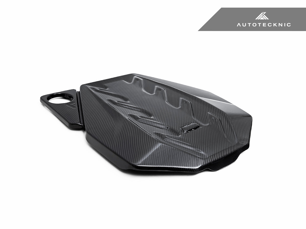 AutoTecknic Pre-Preg Carbon Engine Cover - G90/ G99 M5