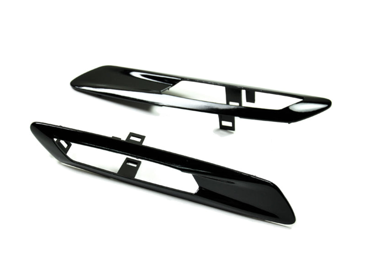 AutoTecknic Replacement Glazing Black Fender Light Trims - F10 Sedan/ F11 Wagon | 5 Series