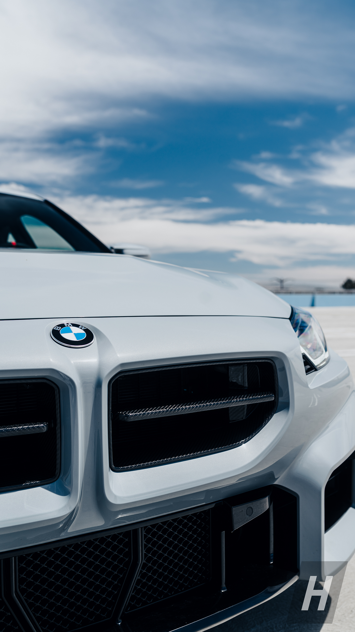 Horizon Motorsport VR1 Dry Carbon Fiber Front Grill BMW G87 M2