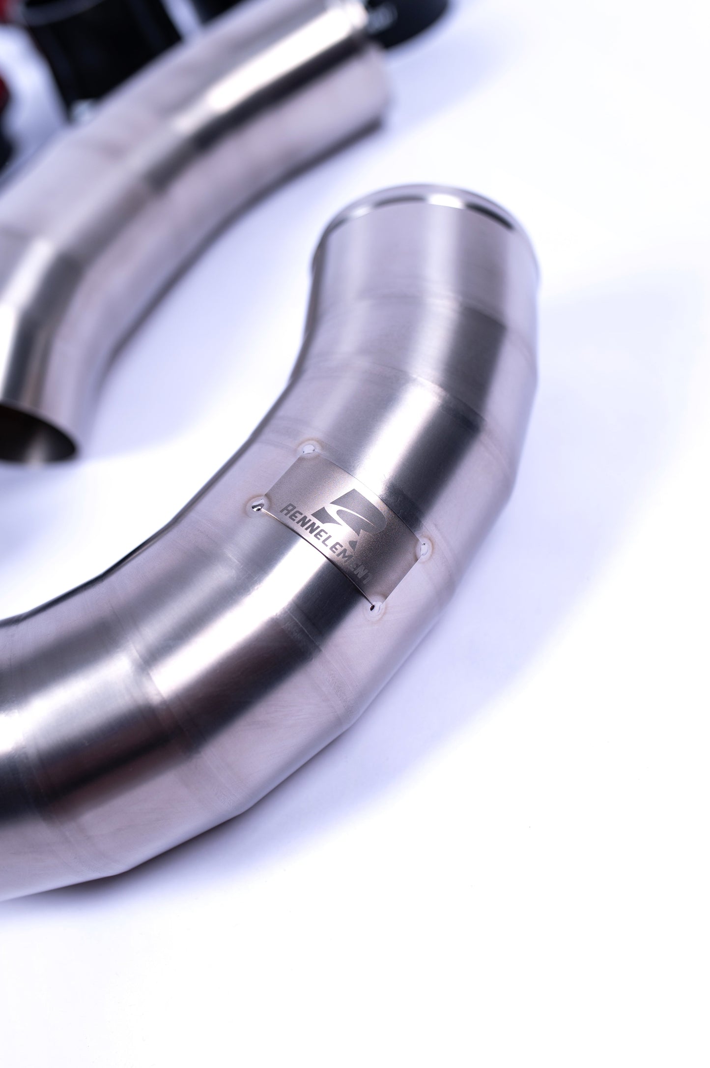 RENNELEMENT Titanium Front Mount Intake System BMW G90/G99 M5 S68