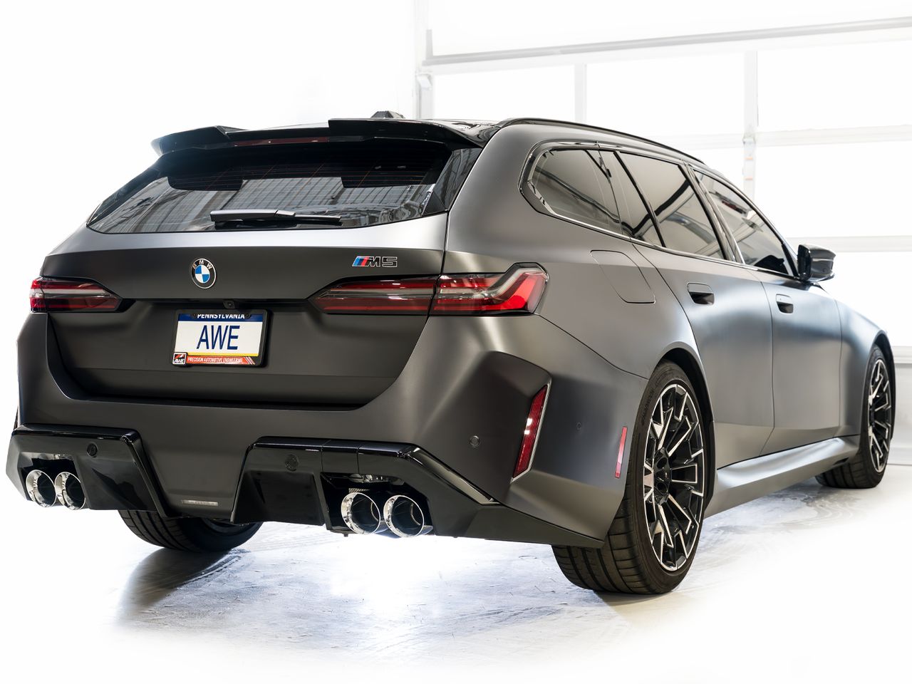 AWE Touring Edition Catback Exhaust BMW M5 G90/G99 S68 (Copy)
