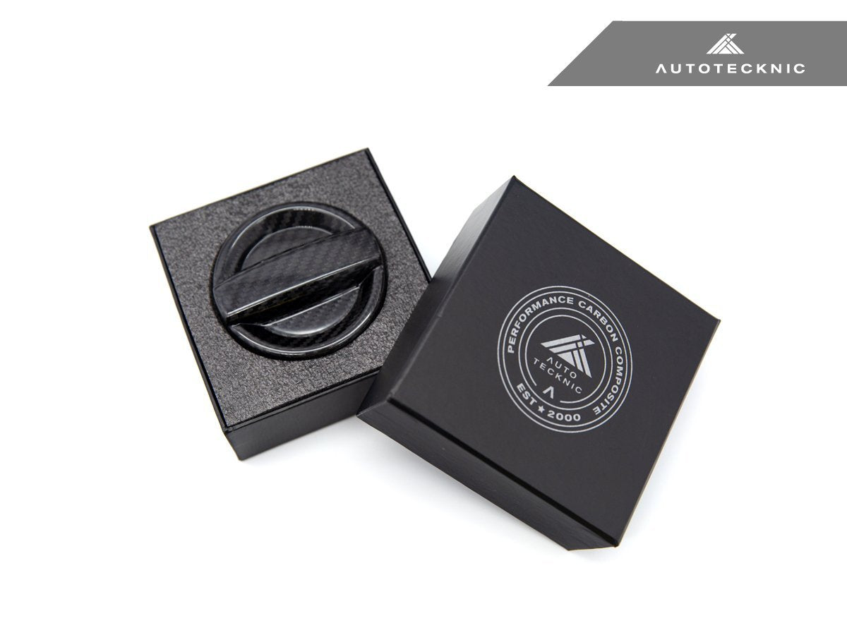 AutoTecknic Dry Carbon Competition Oil Cap Cover BMW G87 M2