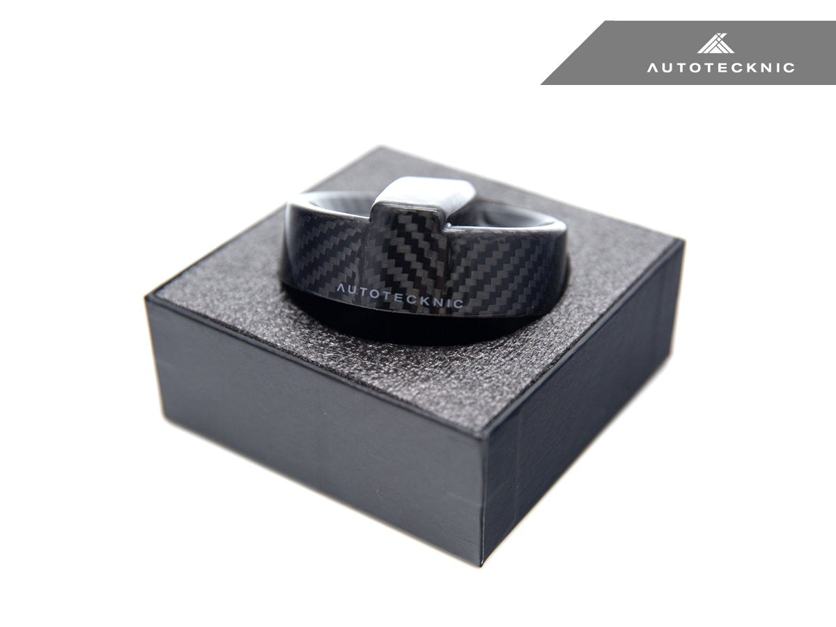 AutoTecknic Dry Carbon Competition Oil Cap Cover BMW G87 M2