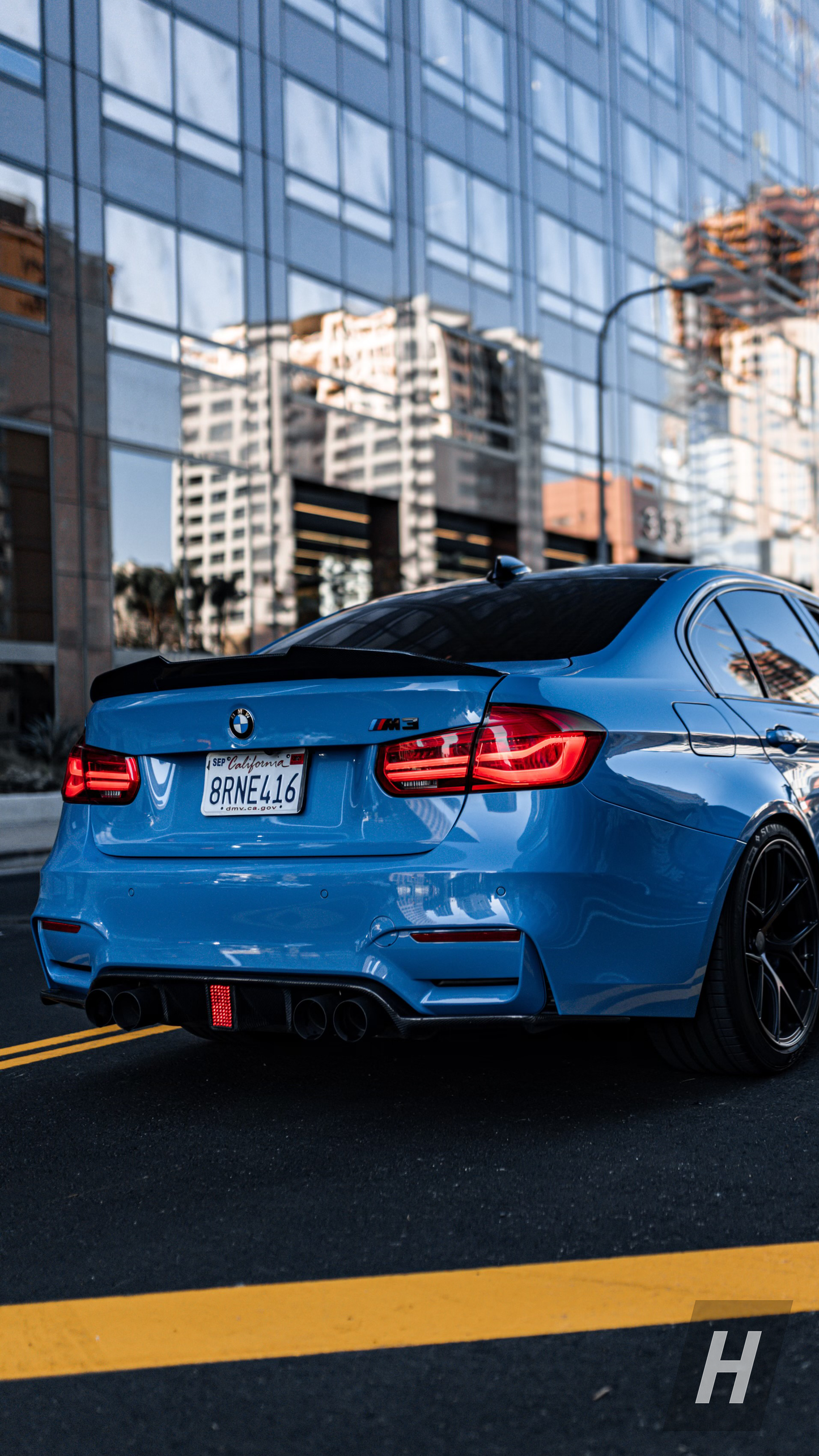 Horizon Motorsport K Style Carbon Fiber Rear Diffuser w/ Integrated Brake Light BMW F80 M3 | F82 / F83 M4