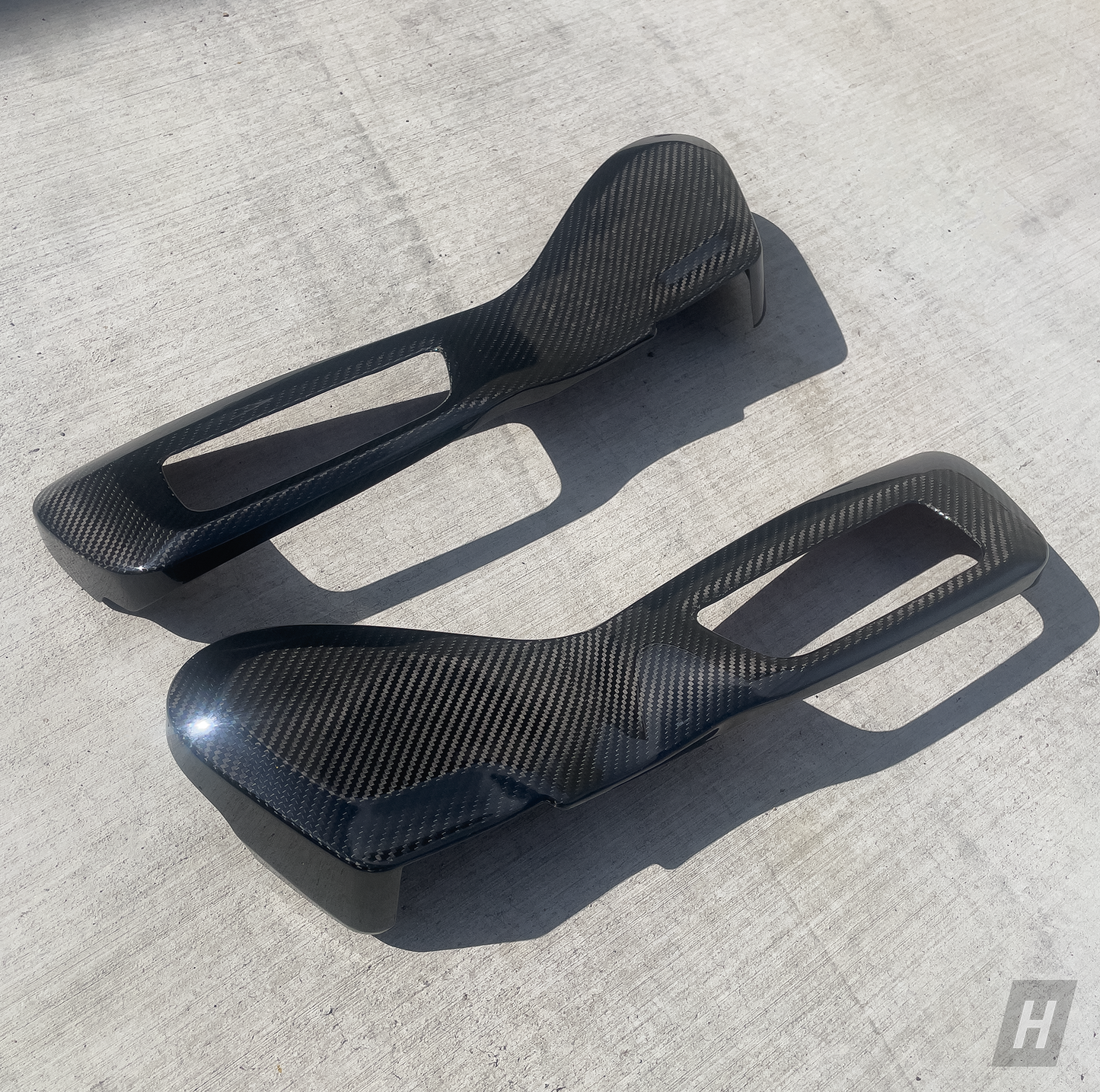 Horizon Motorsport Performance V1 Dry Carbon Fiber Bucket Seat Side Cover Set BMW G80 M3 | G82 M4 | G87 M2