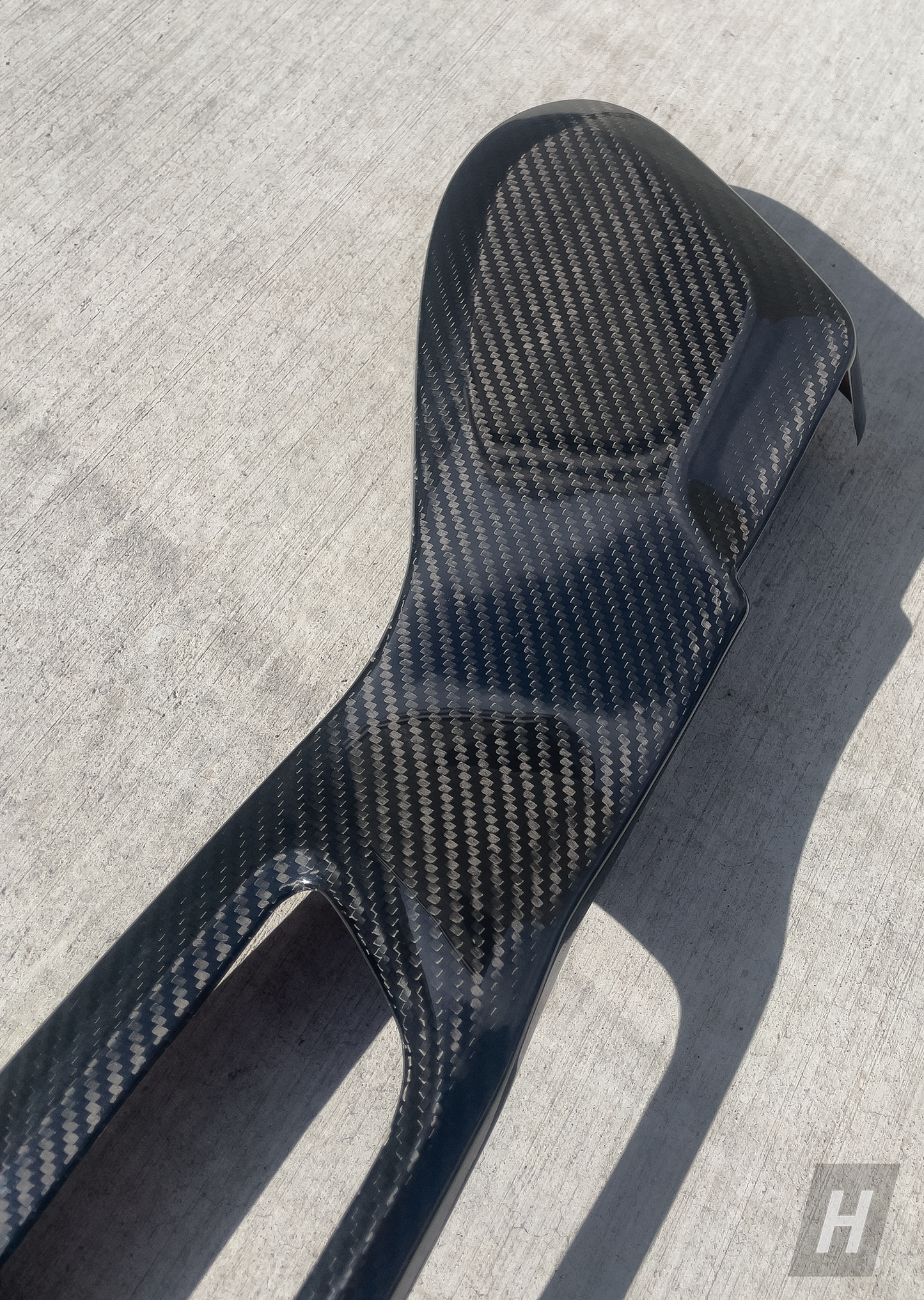 Horizon Motorsport Performance V1 Dry Carbon Fiber Bucket Seat Side Cover Set BMW G80 M3 | G82 M4 | G87 M2