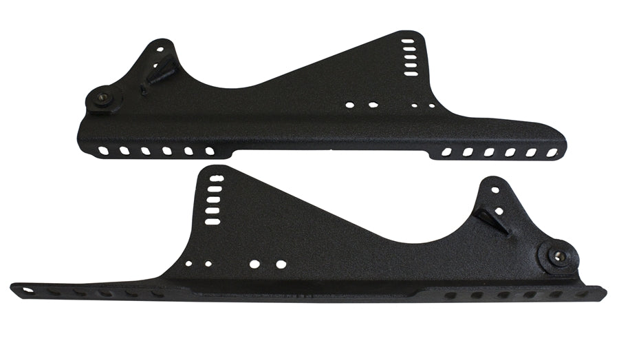 R-9250 Driver Seats Between 440mm to 427mm wide at mount point