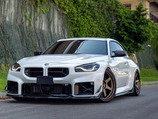 AutoTecknic Dry Carbon Podium Aero Package - G87 M2