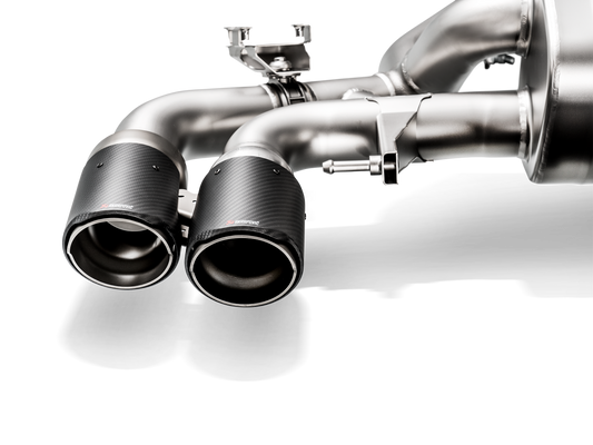 Akrapovic 18+ BMW M5 (F90) Evolution Tail Pipe Set (Carbon) w/ Red/White Akrapovic Logo