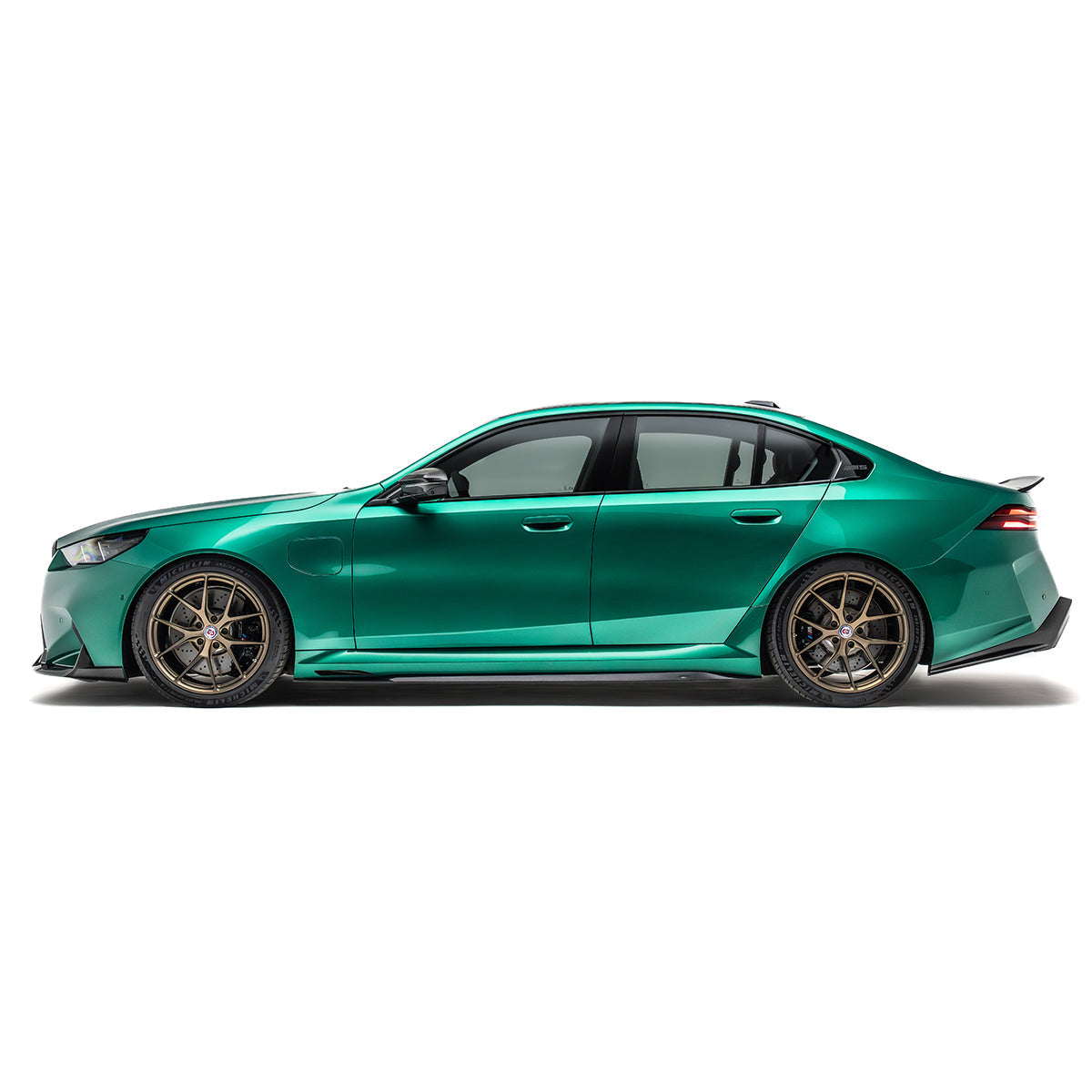 BMW G90 M5 Prepreg Carbon Fiber Front Lip