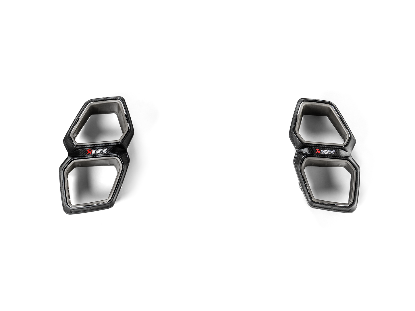 Akrapovic 23-24 BMW XM (G09) TwinPower Turbo V8 Hybrid Slip-On Race Line (Titanium) w/ Carbon Tips