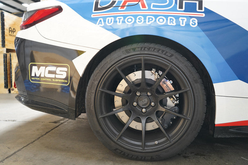 g82_m4_rear_enp_epb_wheel_ground_web_1203.jpg